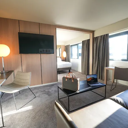 Pullman 4*