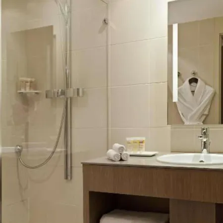 Pullman Szálloda 4*