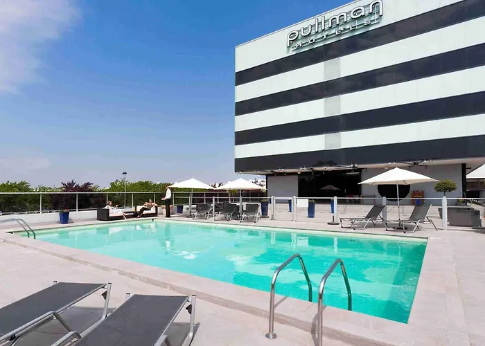 Pullman Hotel 4*