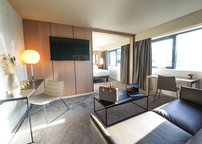Pullman 4*