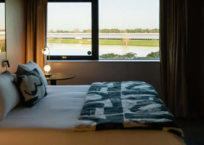 Pullman 4* ボルドー